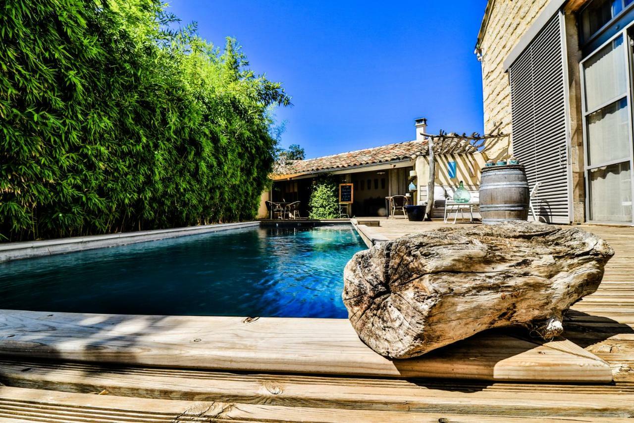 Des Brunes Bed & Breakfast Saint-Laurent-dʼAigouze